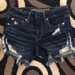 AE Midi shorts size 6